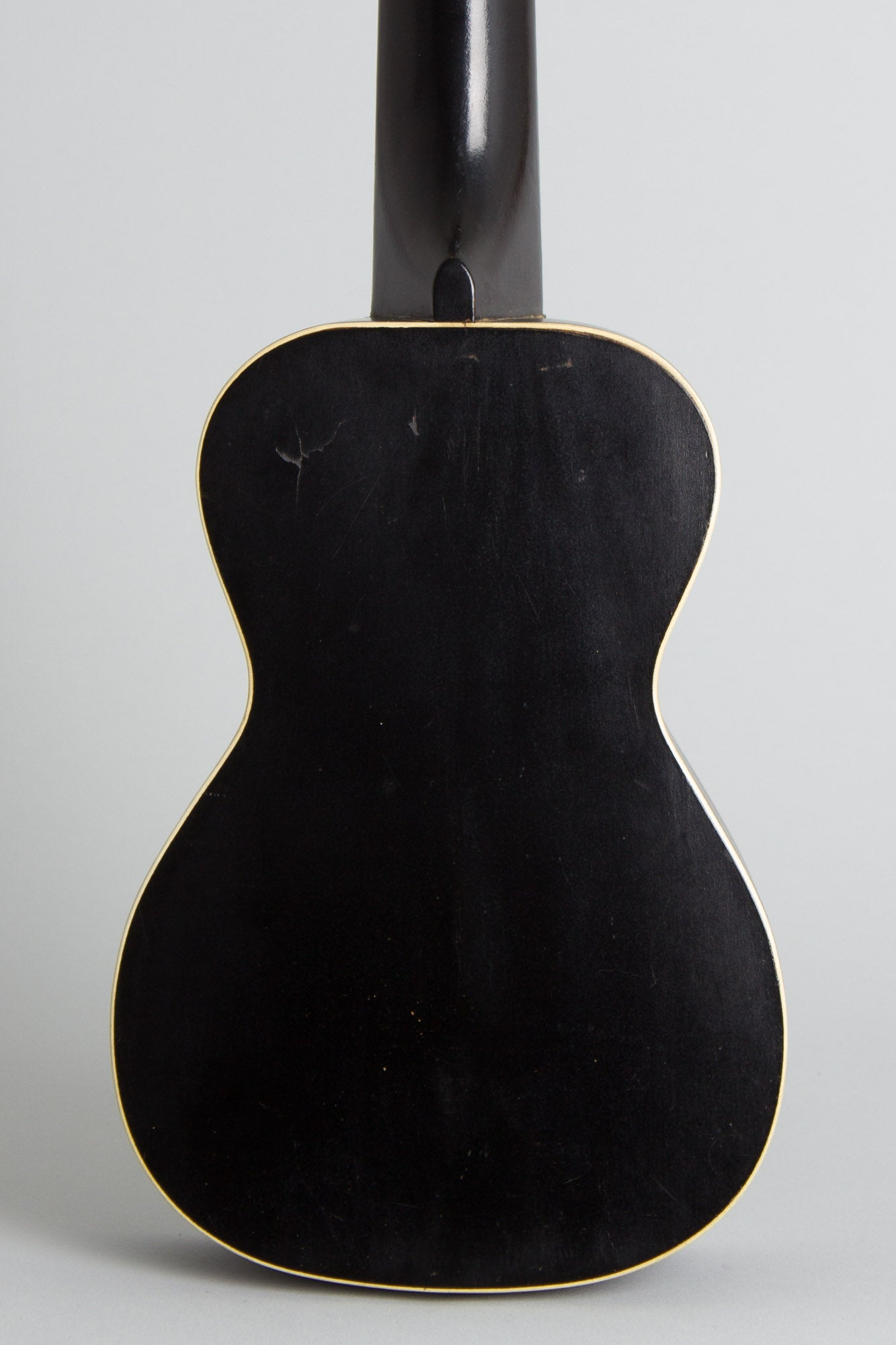 J.R. Stewart & Co. Le Domino Soprano Ukulele (1926)