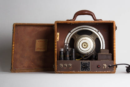 Gibson EH-100 Tube Amplifier (1937)