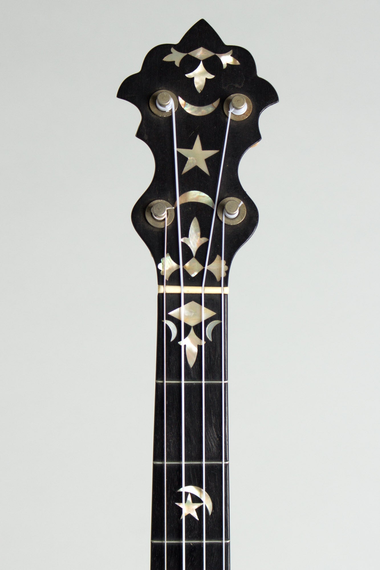 S. S. Stewart Champion #2 5 String Banjo (1892)