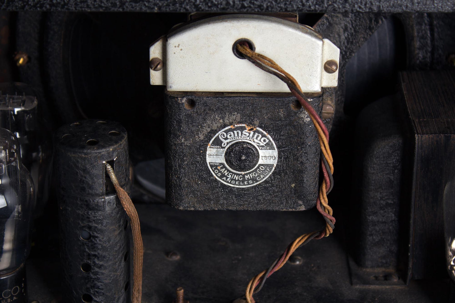 Dobro Tube Amplifier (1935)