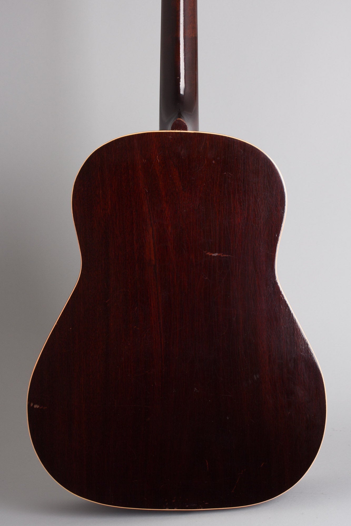 Gibson J-35 Flat Top Acoustic Guitar (1937)