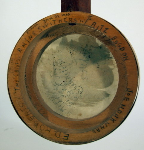 Neptune Banjo Ukulele (1933)