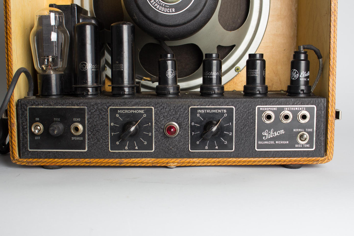 Gibson EH-150 Tube Amplifier (1938)