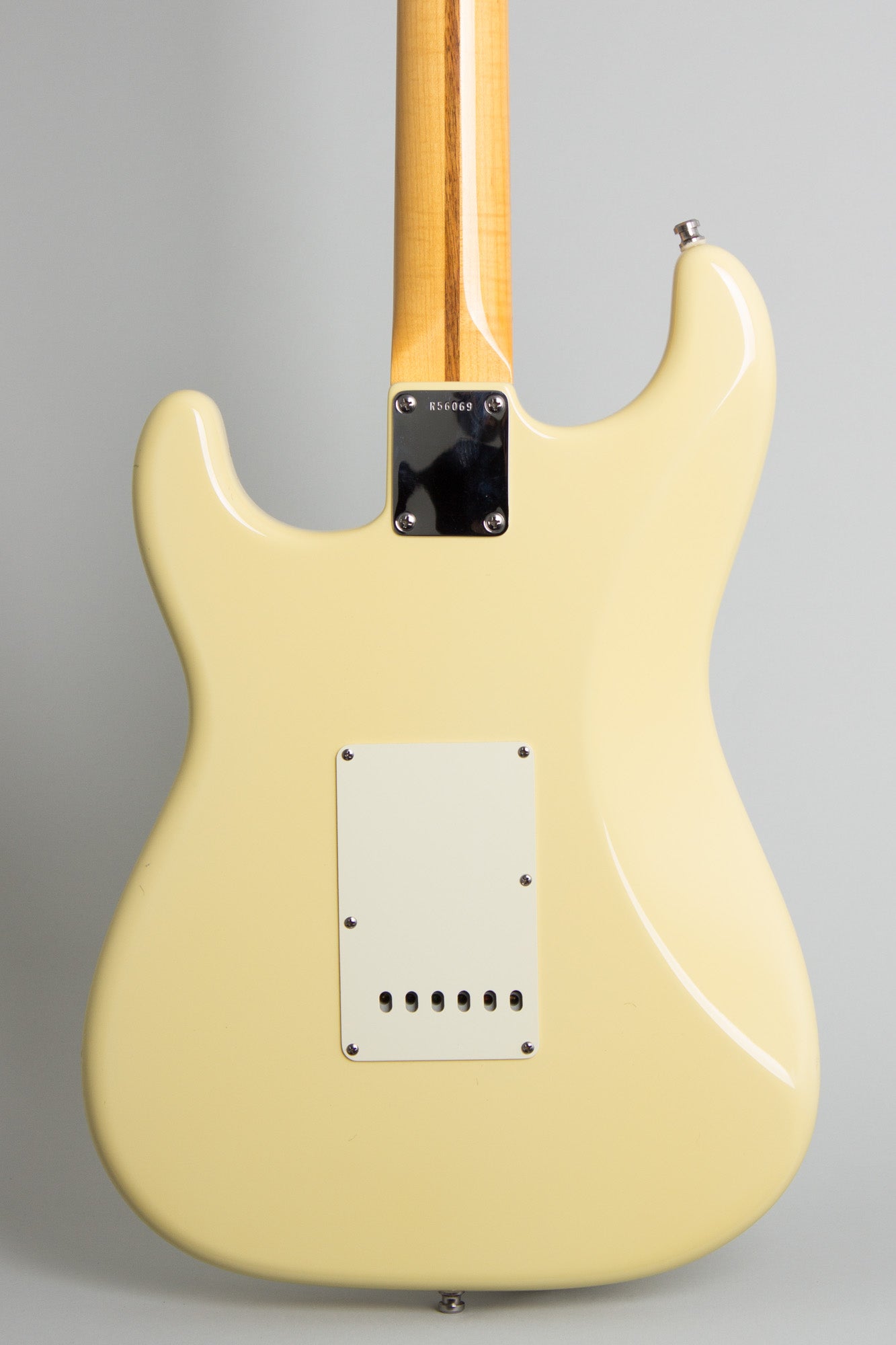 Fender Custom Shop Custom Deluxe Stratocaster Solid Body Electric Guitar (2010)