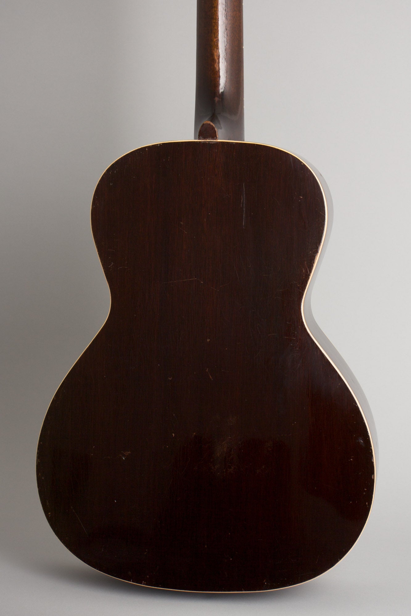 Gibson L-00 Flat Top Acoustic Guitar (1939)