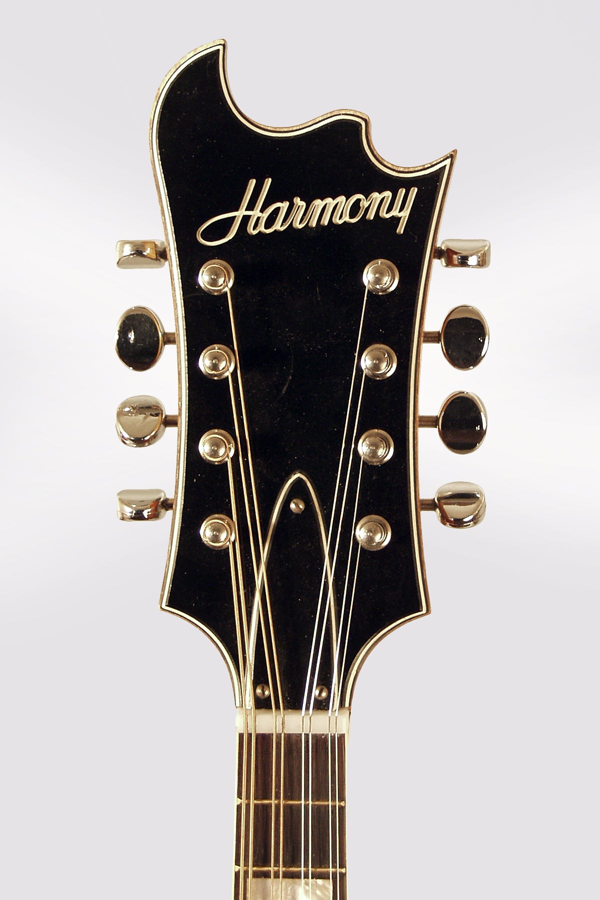 Harmony H8025 Arch Top Mandolin (1972)