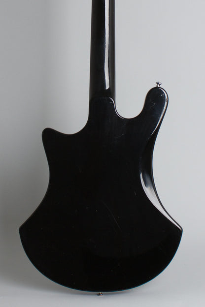 Guild B-302 Solid Body Electric Bass Guitar (1978)