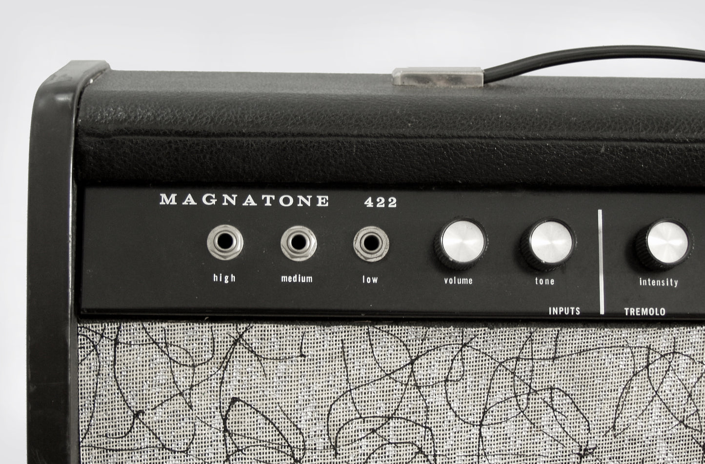 Magnatone Model 422 Tube Amplifier (1966)