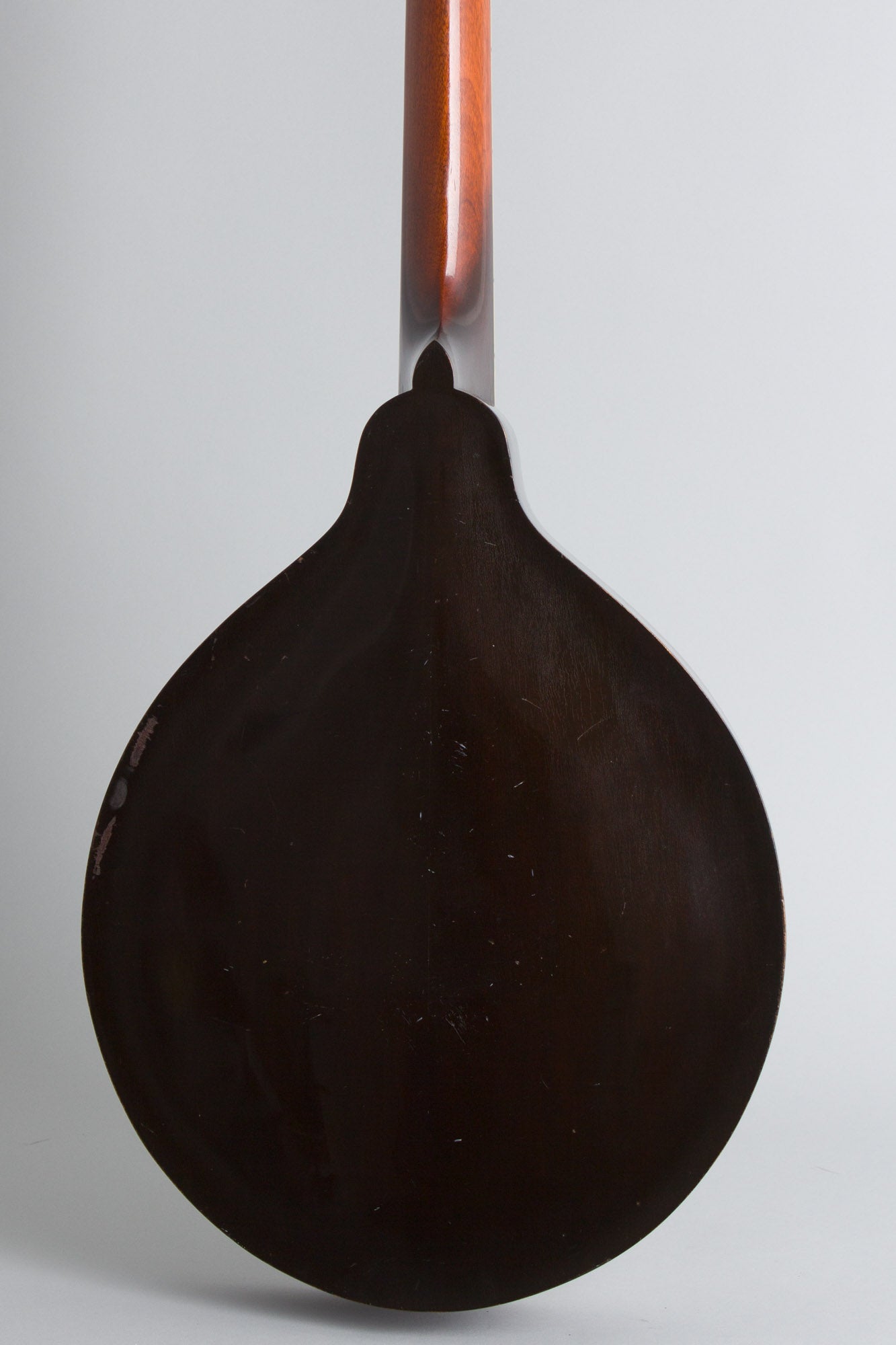 Gibson K-1 Carved Top Mandocello (1921)