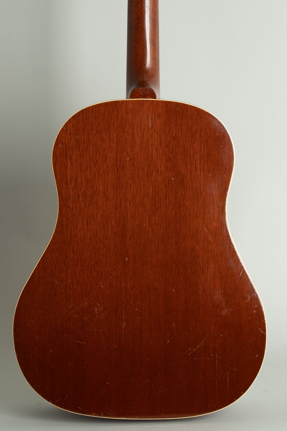 Gibson J-35 Flat Top Acoustic Guitar (1939)