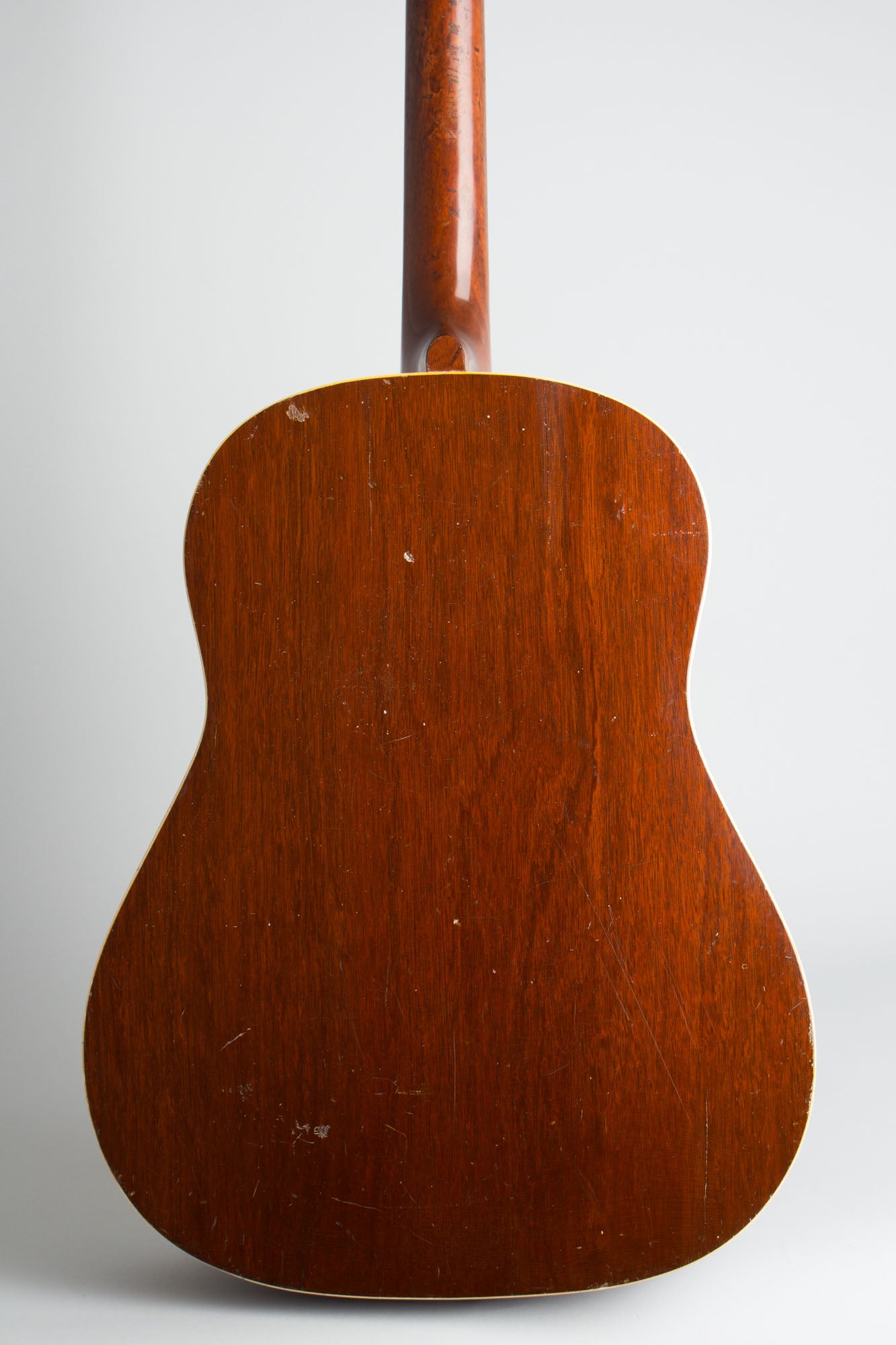 Gibson J-35 Flat Top Acoustic Guitar (1941)