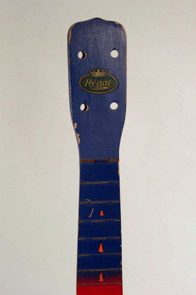 Regal Victory Soprano Ukulele (1942)