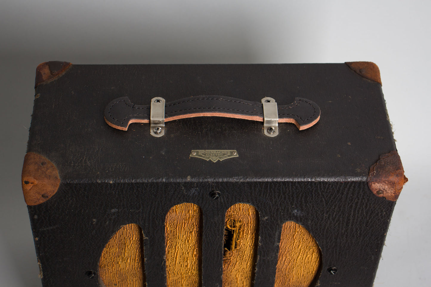 Rickenbacker Professional Model Small Combo Tube Amplifier (1936)