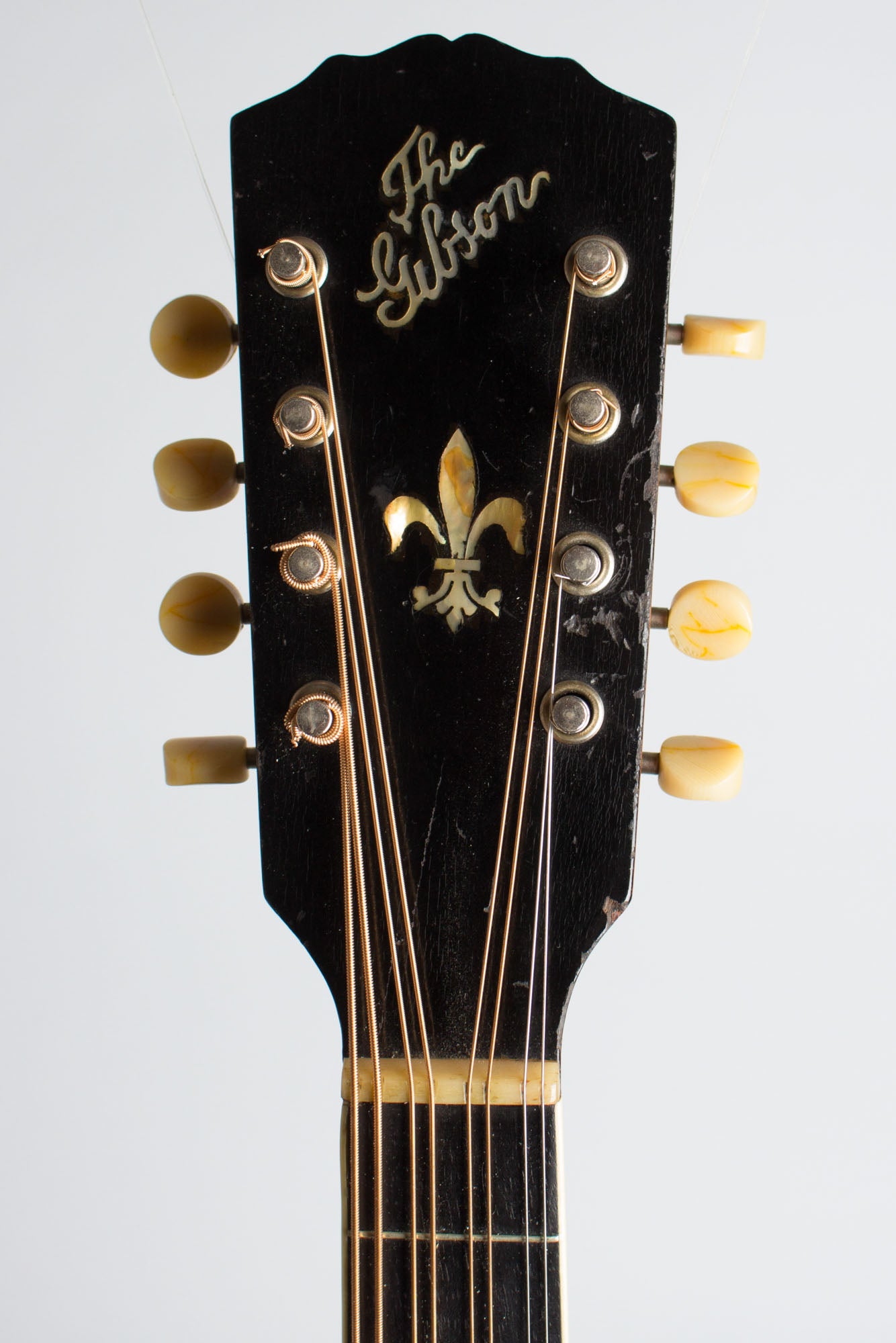 Gibson H-2 Carved Top Mandola (1919)