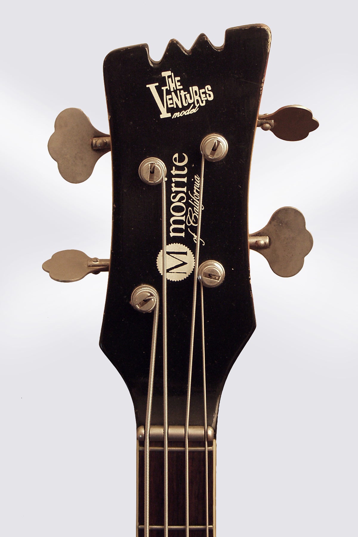 Mosrite Ventures Solid Body Electric Bass Guitar (1966) – RetroFret