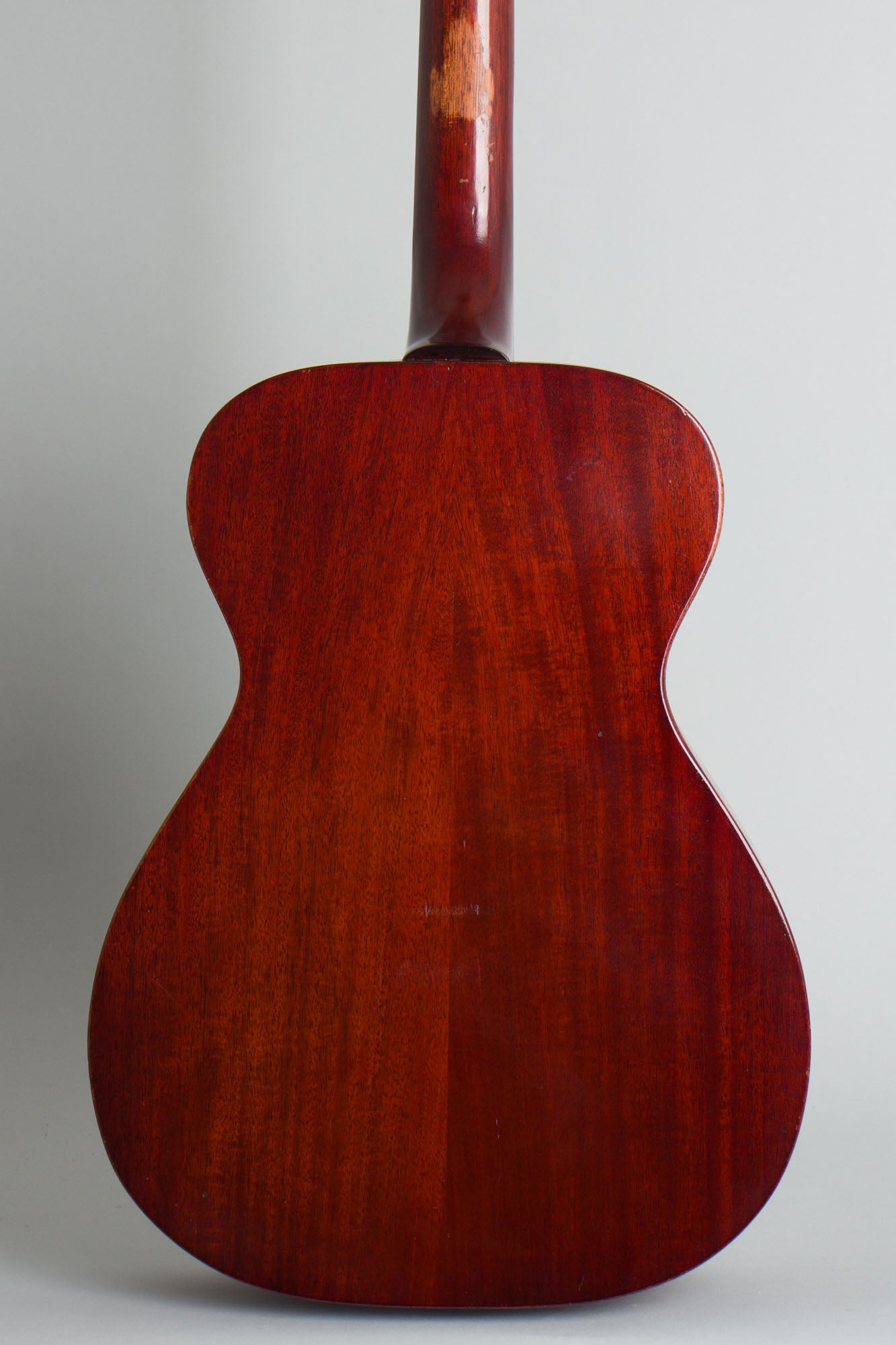 Guild M-20 Flat Top Acoustic Guitar (1965-6)