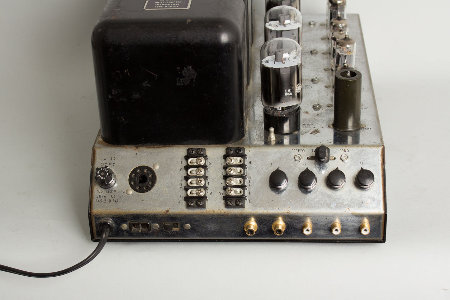 McIntosh MC-240 Stereo Tube Amplifier (1967)