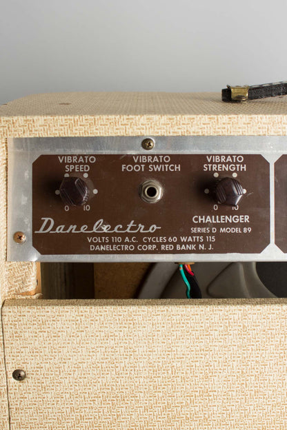 Danelectro Challenger Series D Model 89 Tube Amplifier (1956)