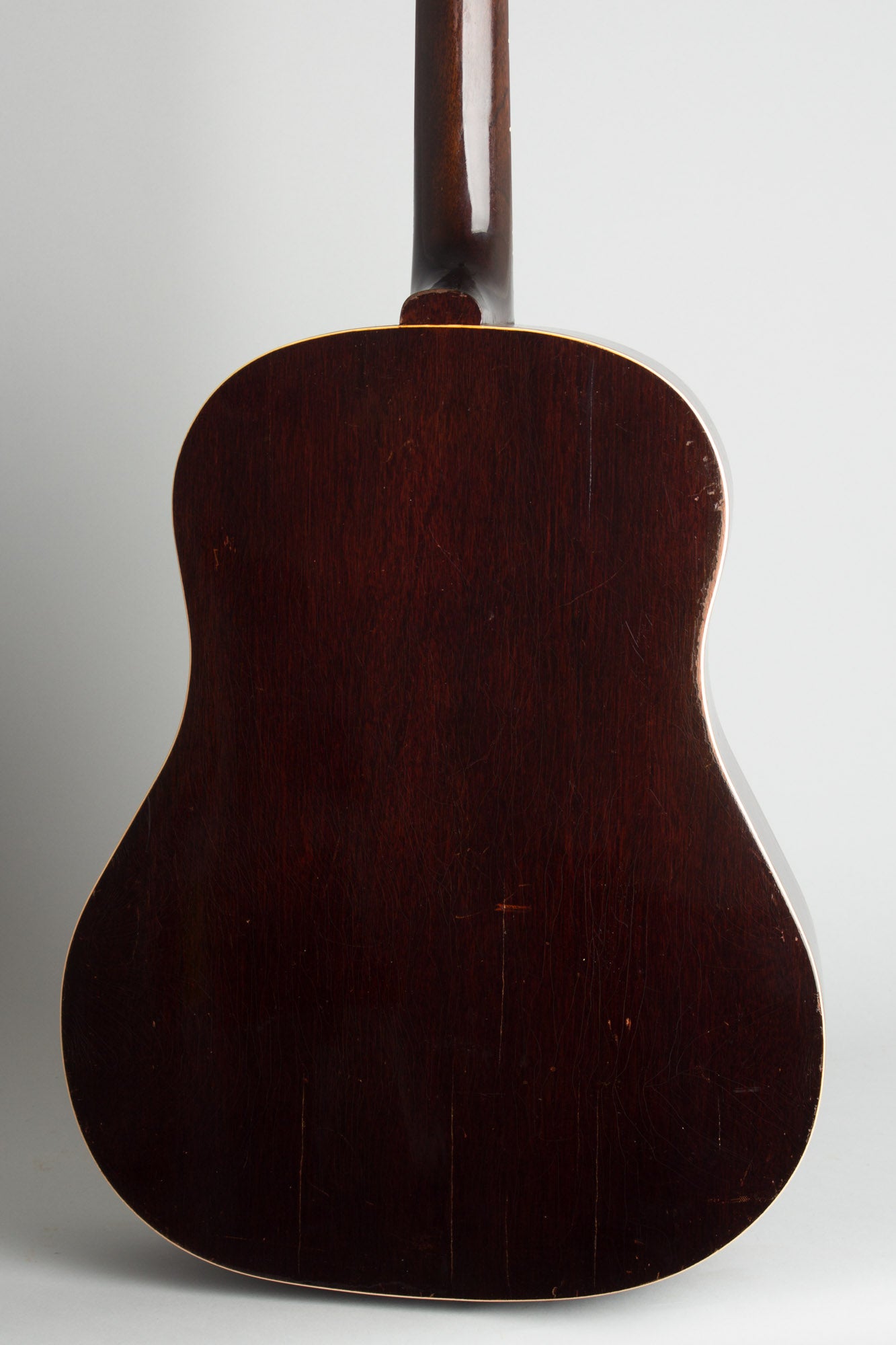 Gibson J-35 Flat Top Acoustic Guitar (1938)
