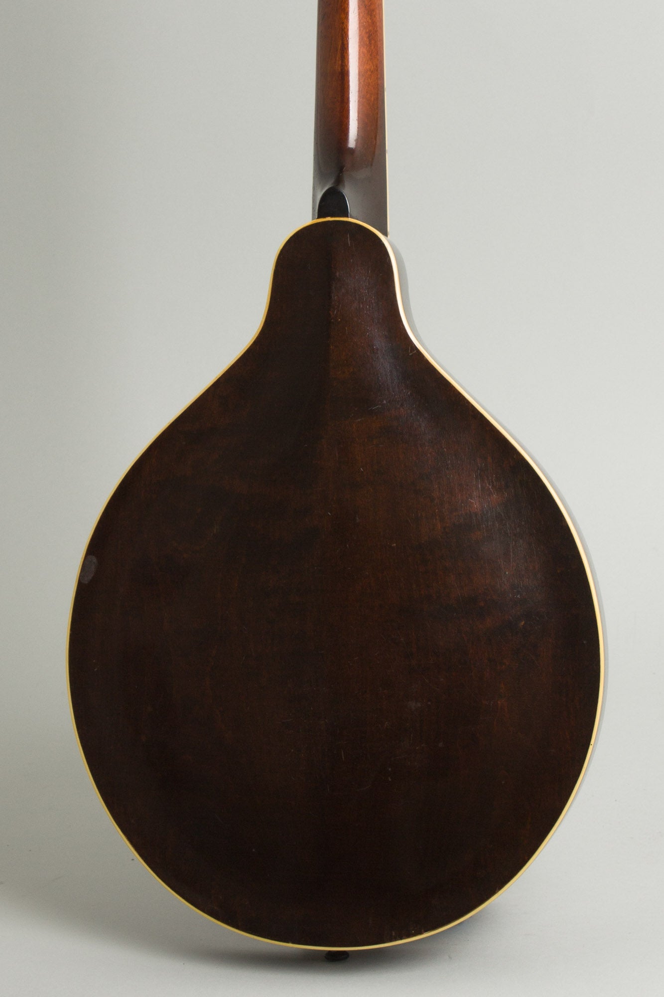 Gibson Style H-1 Carved Top Mandola (1923)