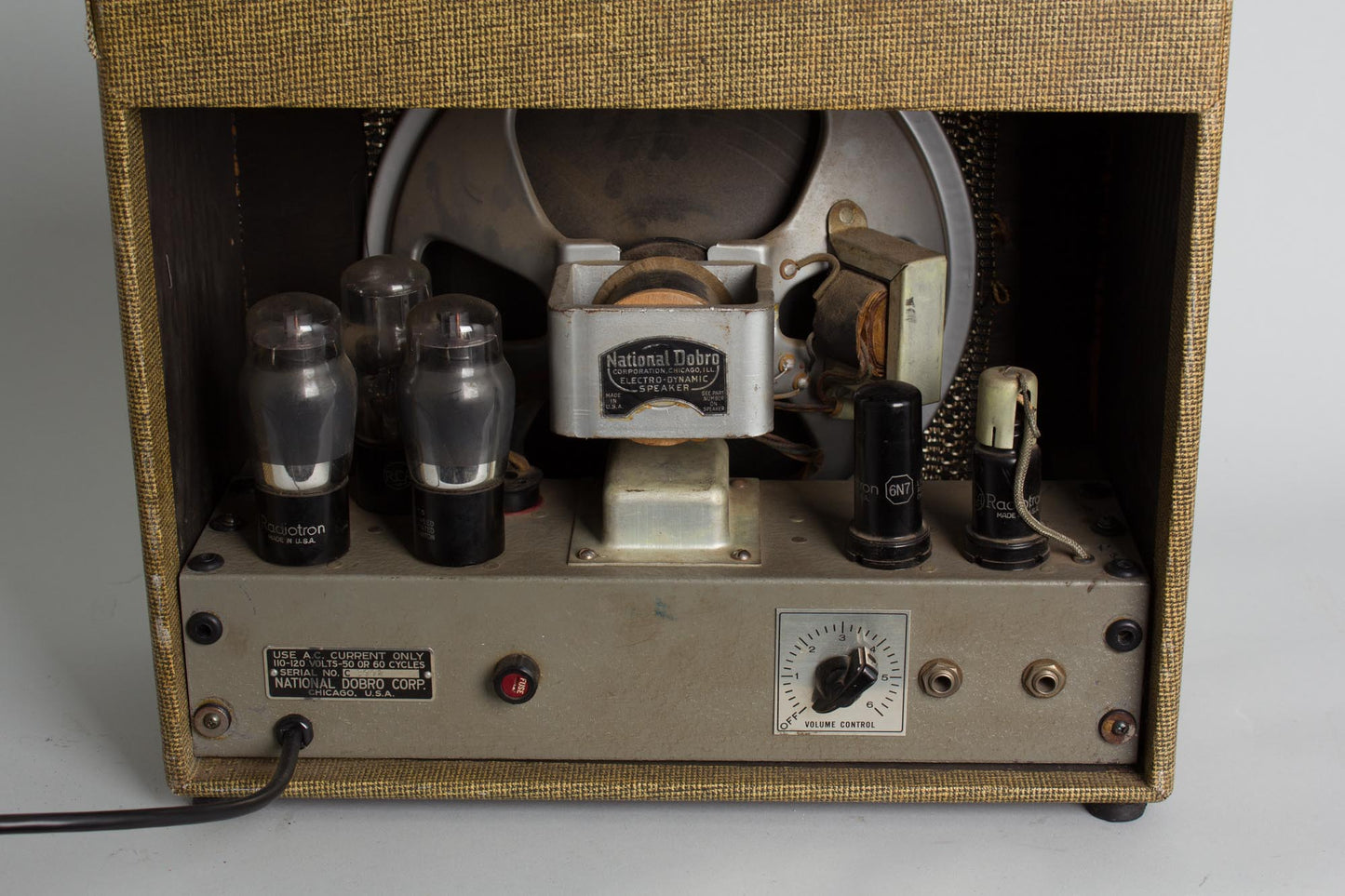 National-Dobro Supro Model 50 Tube Amplifier (1940)