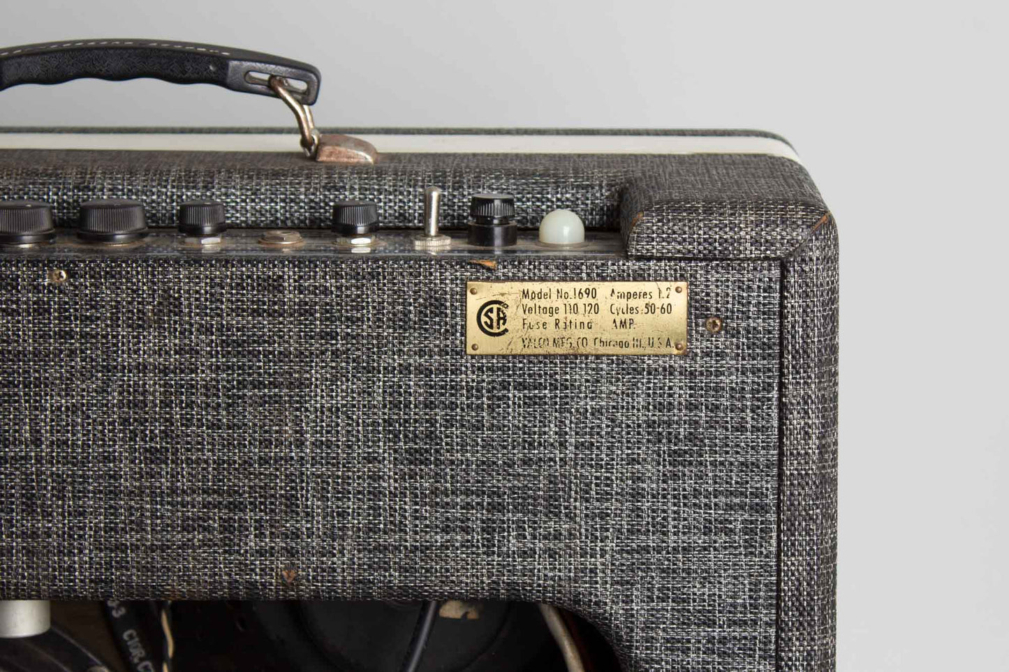 Supro Model 1690T Coronado Tube Amplifier (1961)