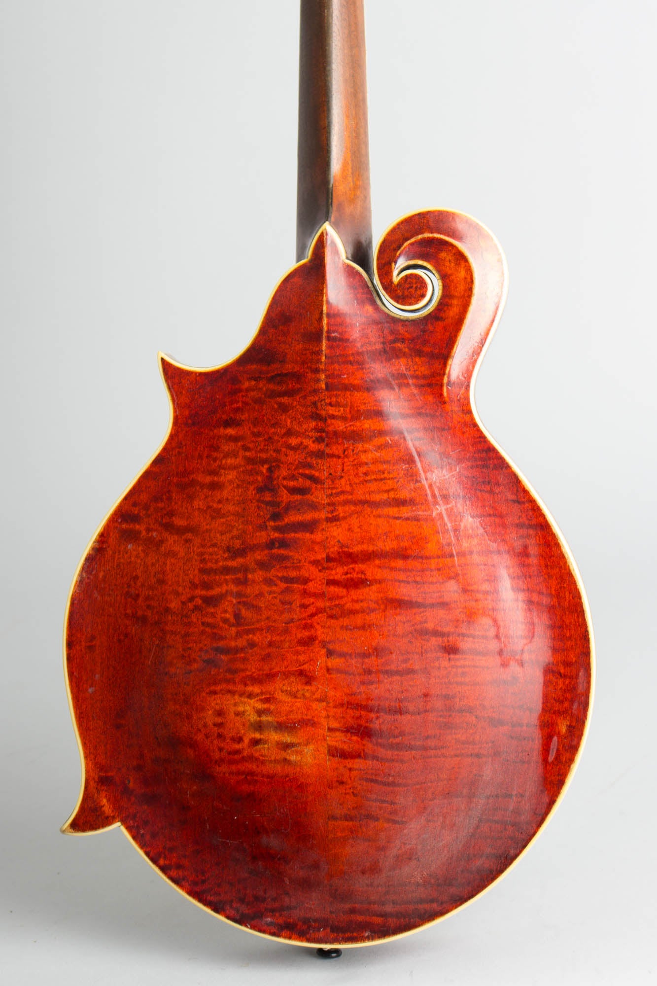 Gibson F-4 Carved Top Mandolin (1913)