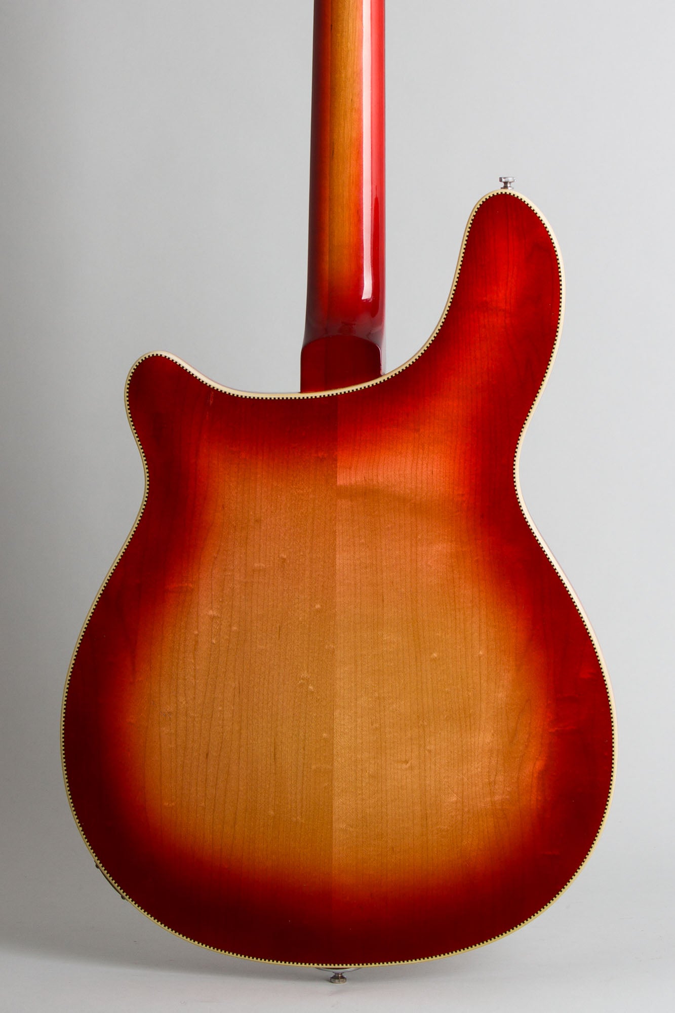 Rickenbacker 4005/6, 6-String Semi-Hollow Body Electric Bass Guitar (1967)