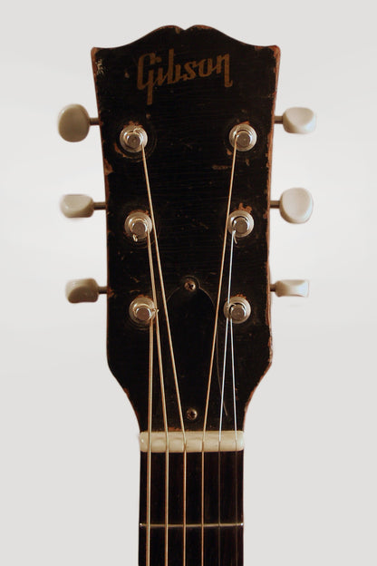 Gibson LG-2 Flat Top Acoustic Guitar (1950)
