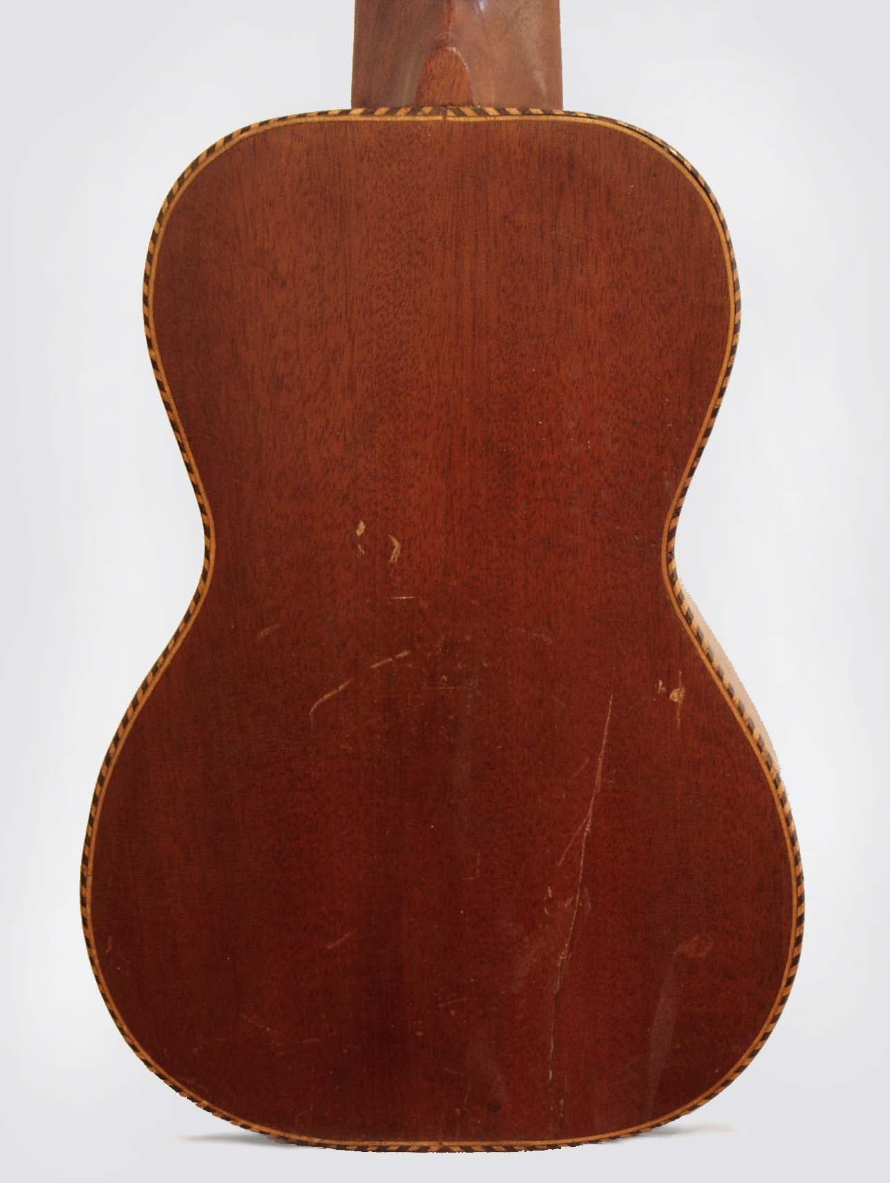 unlabelled Chicago Hawaiian Soprano Ukulele (1919)