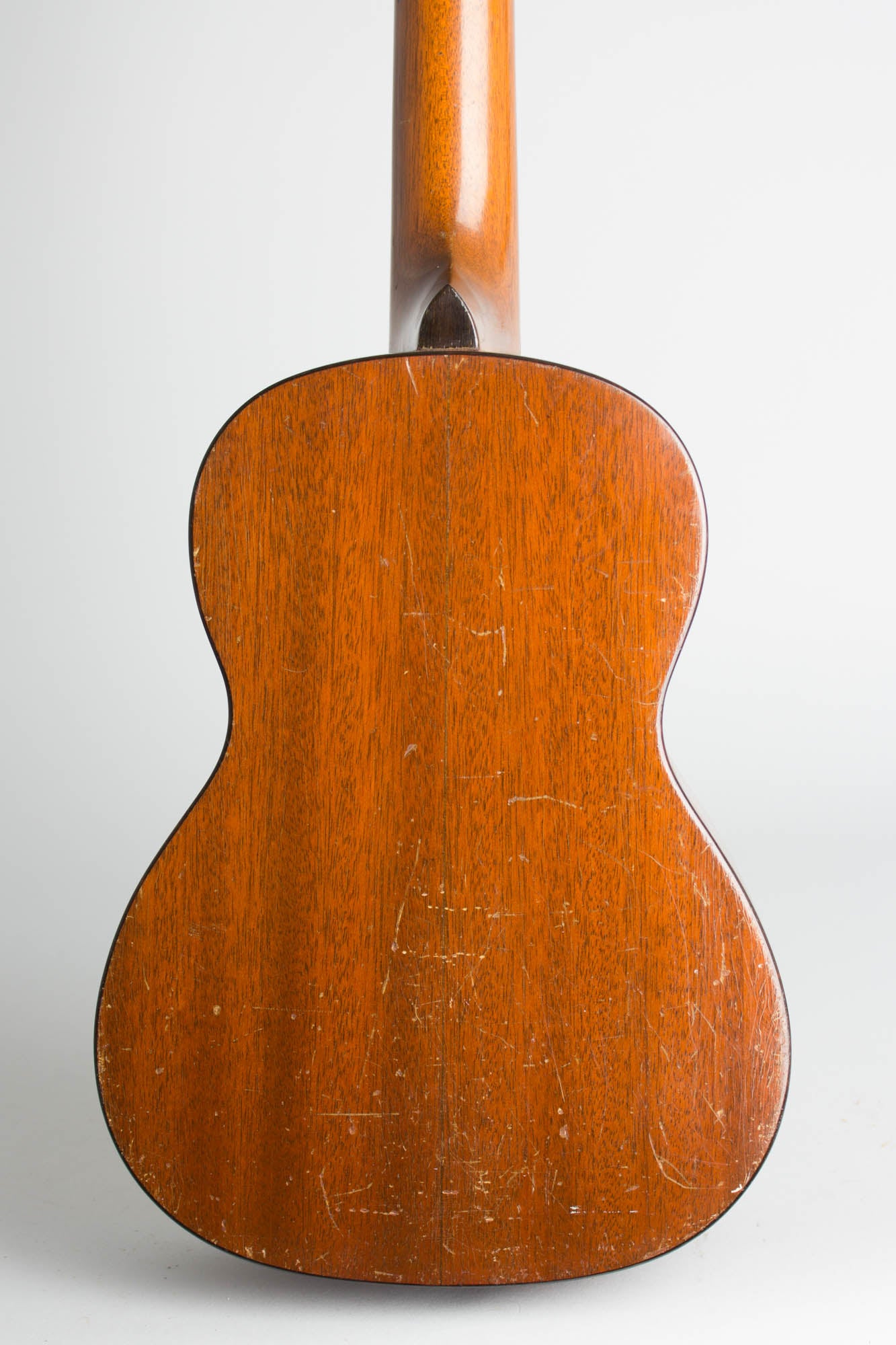 C. F. Martin T-18 Tiple (1946)