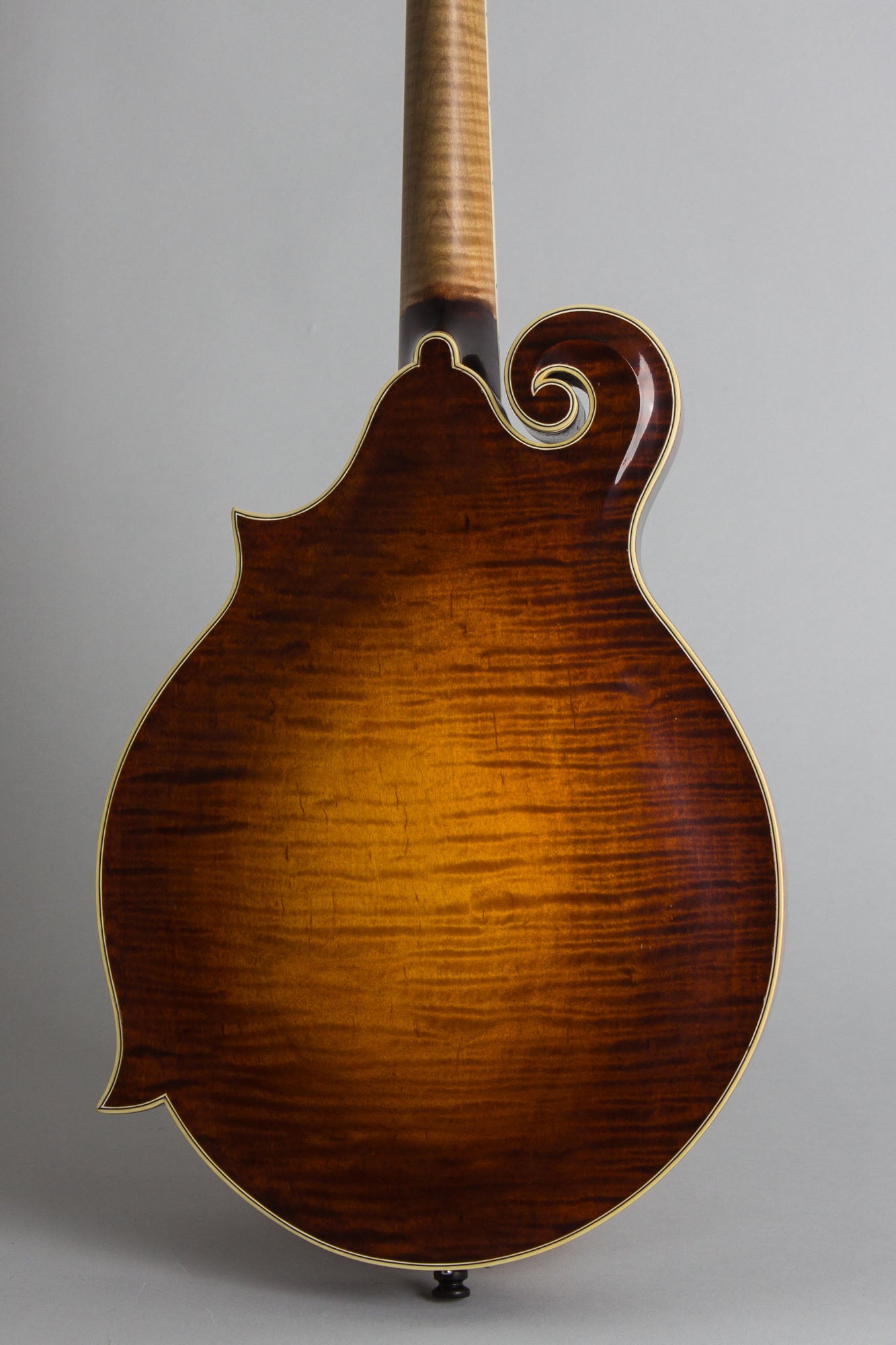 Gilchrist F-5 Carved Top Mandolin (1990)