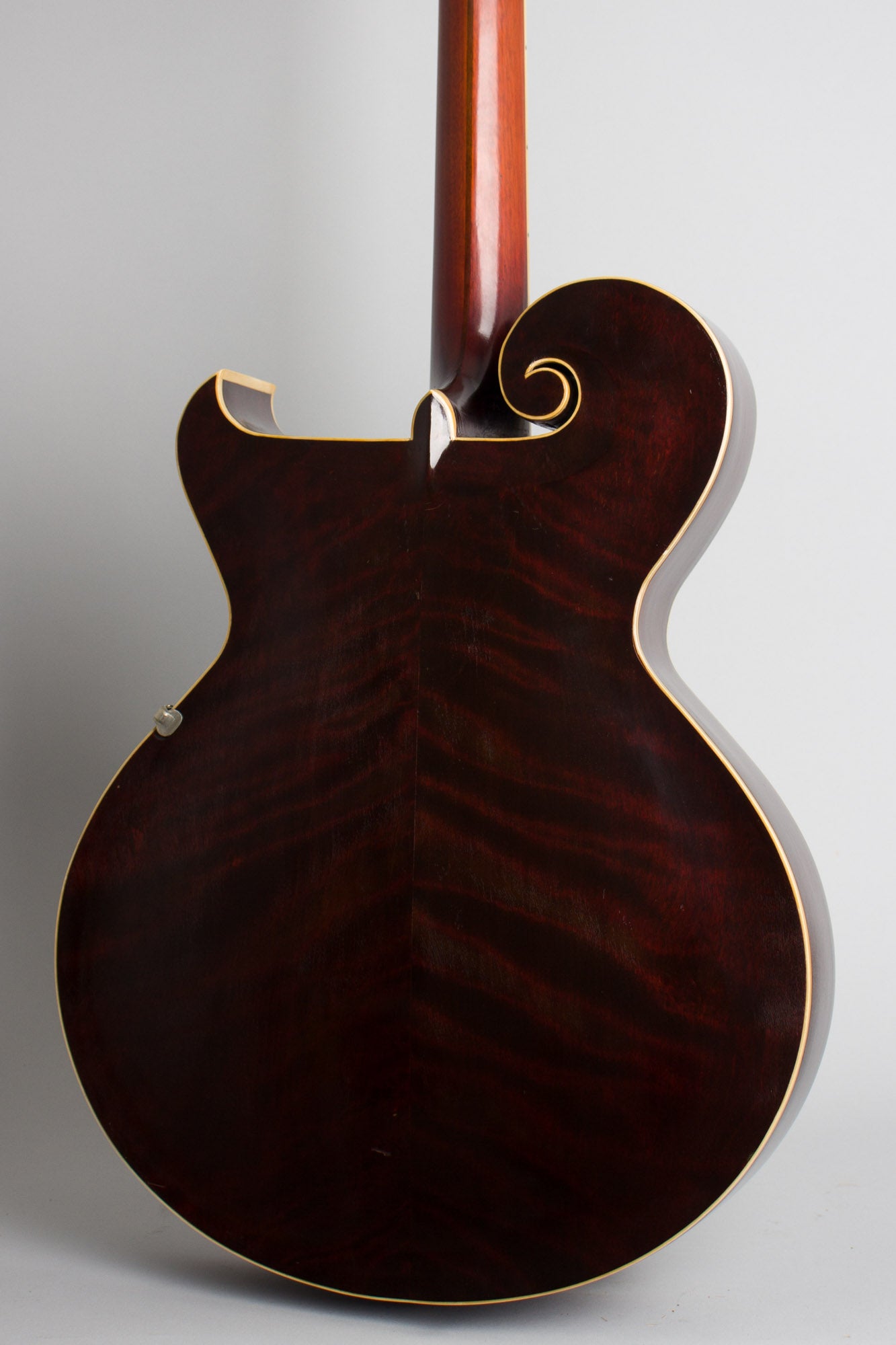 Gibson Style O Artist Arch Top Acoustic Guitar (1923)
