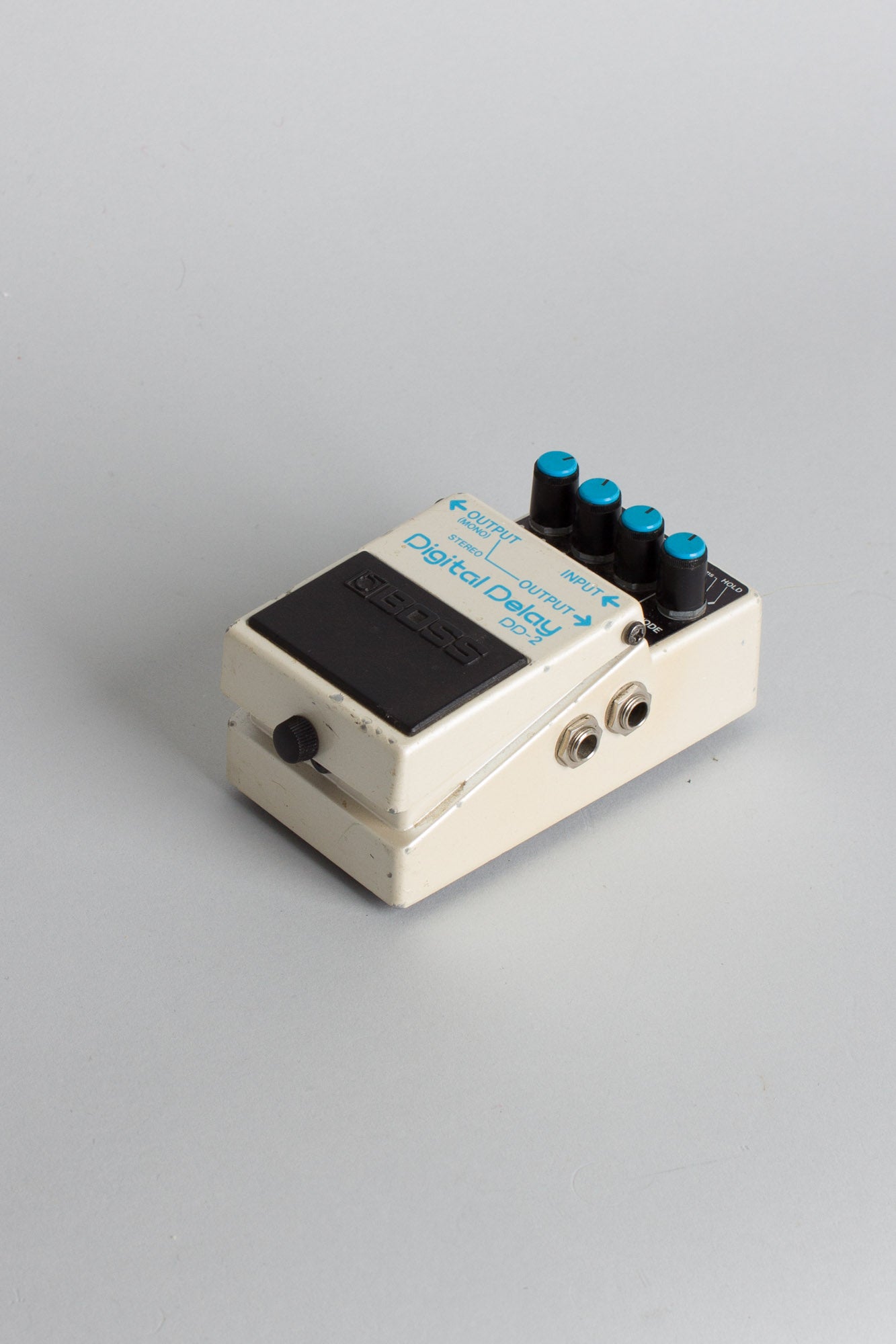 Boss DD-2 Digital Delay Compressor Effect (1984)