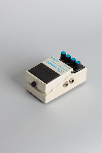 Boss DD-2 Digital Delay Compressor Effect (1984)