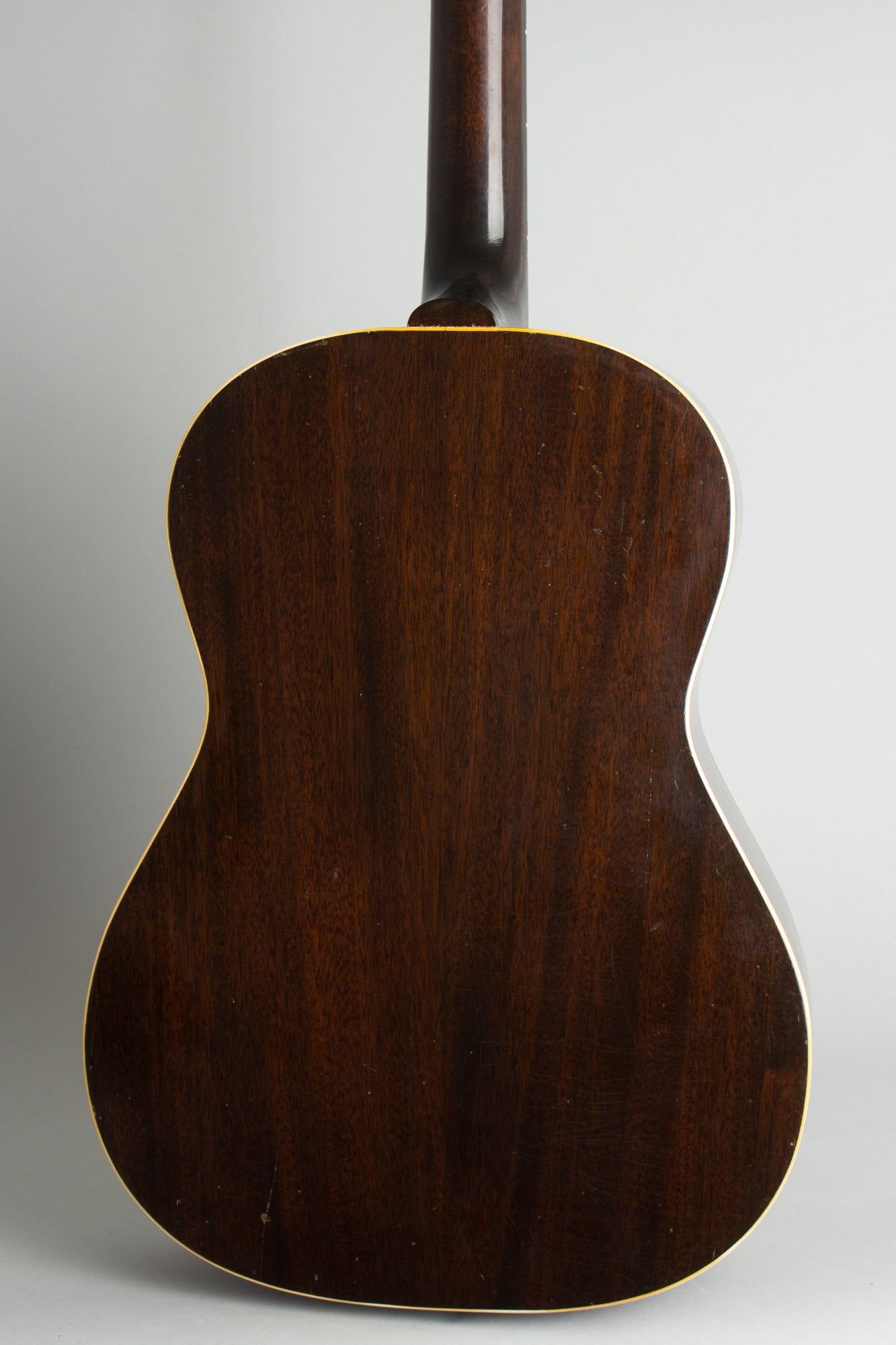 Gibson LG-2 Flat Top Acoustic Guitar (1946)