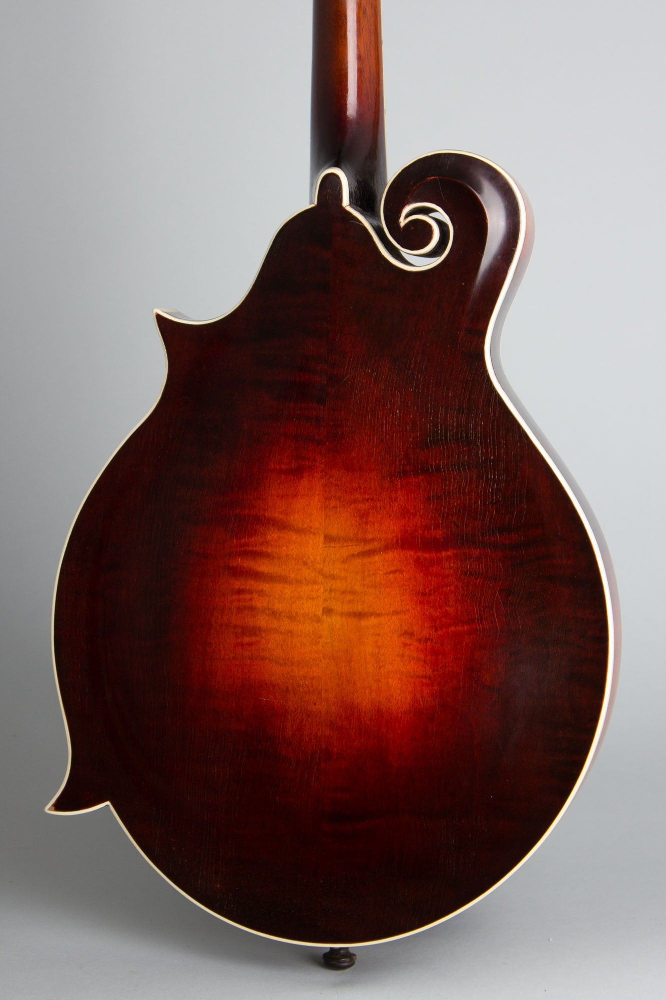 Gibson F-4 Carved Top Mandolin (1927)
