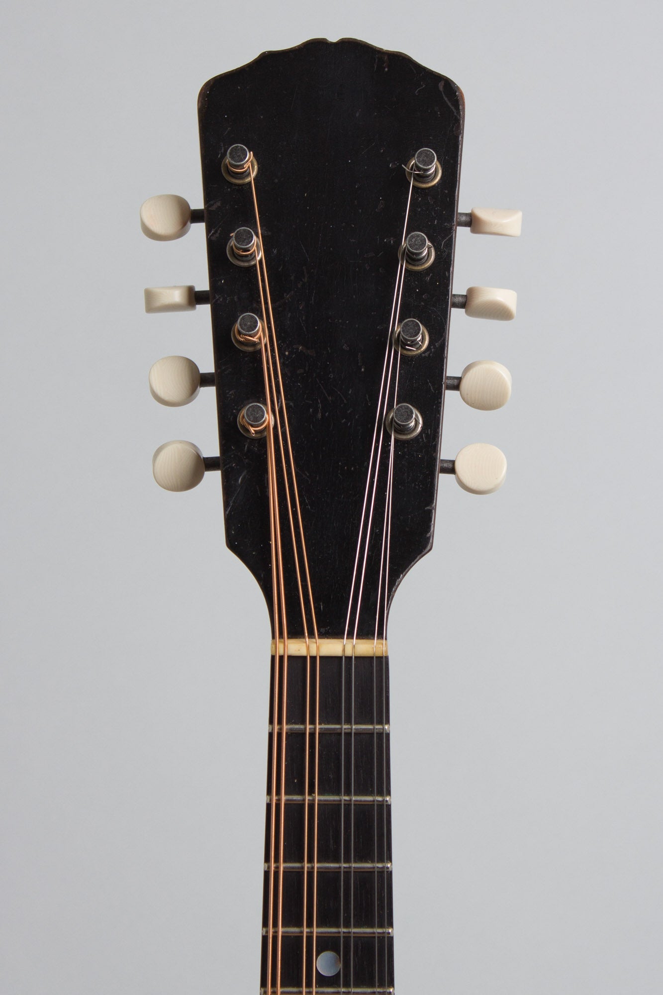 Gibson Style A- Carved Top Mandolin (1911)