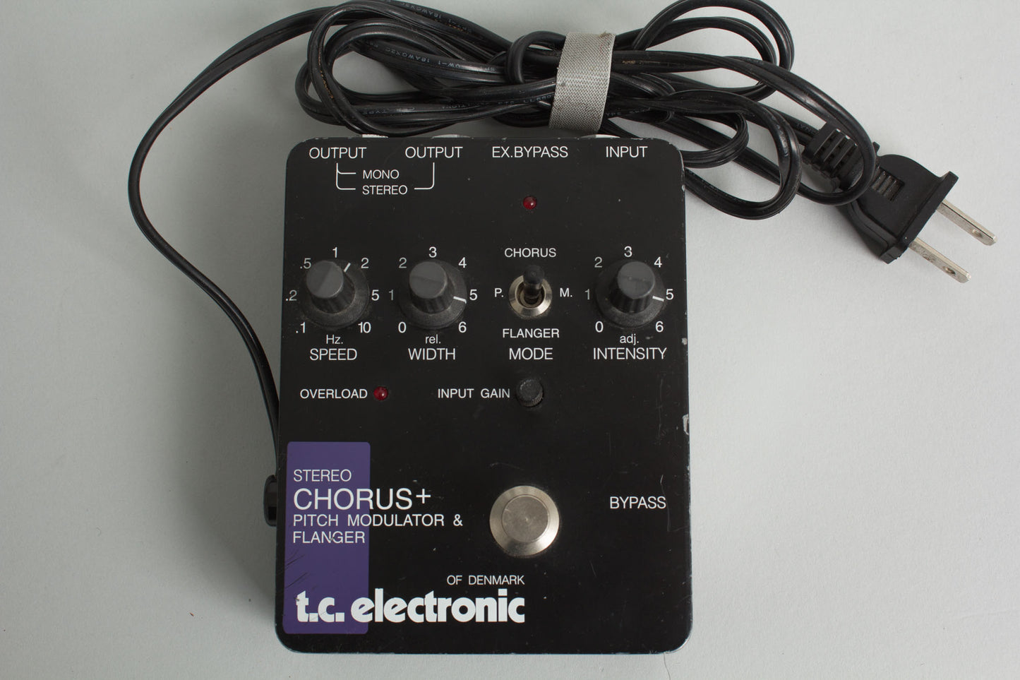 T.C. Electronic Stereo Chorus + Pitch Modulator & Flanger Chorus Effect (1980)