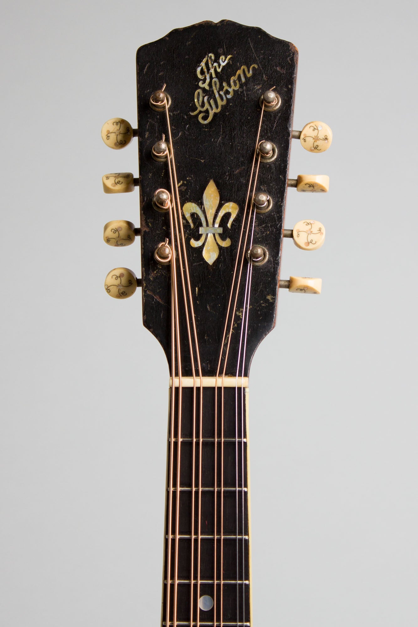 Gibson H-2 Carved Top Mandola (1912)