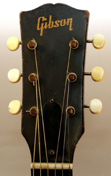 Gibson LG-2 Flat Top Acoustic Guitar (1948)
