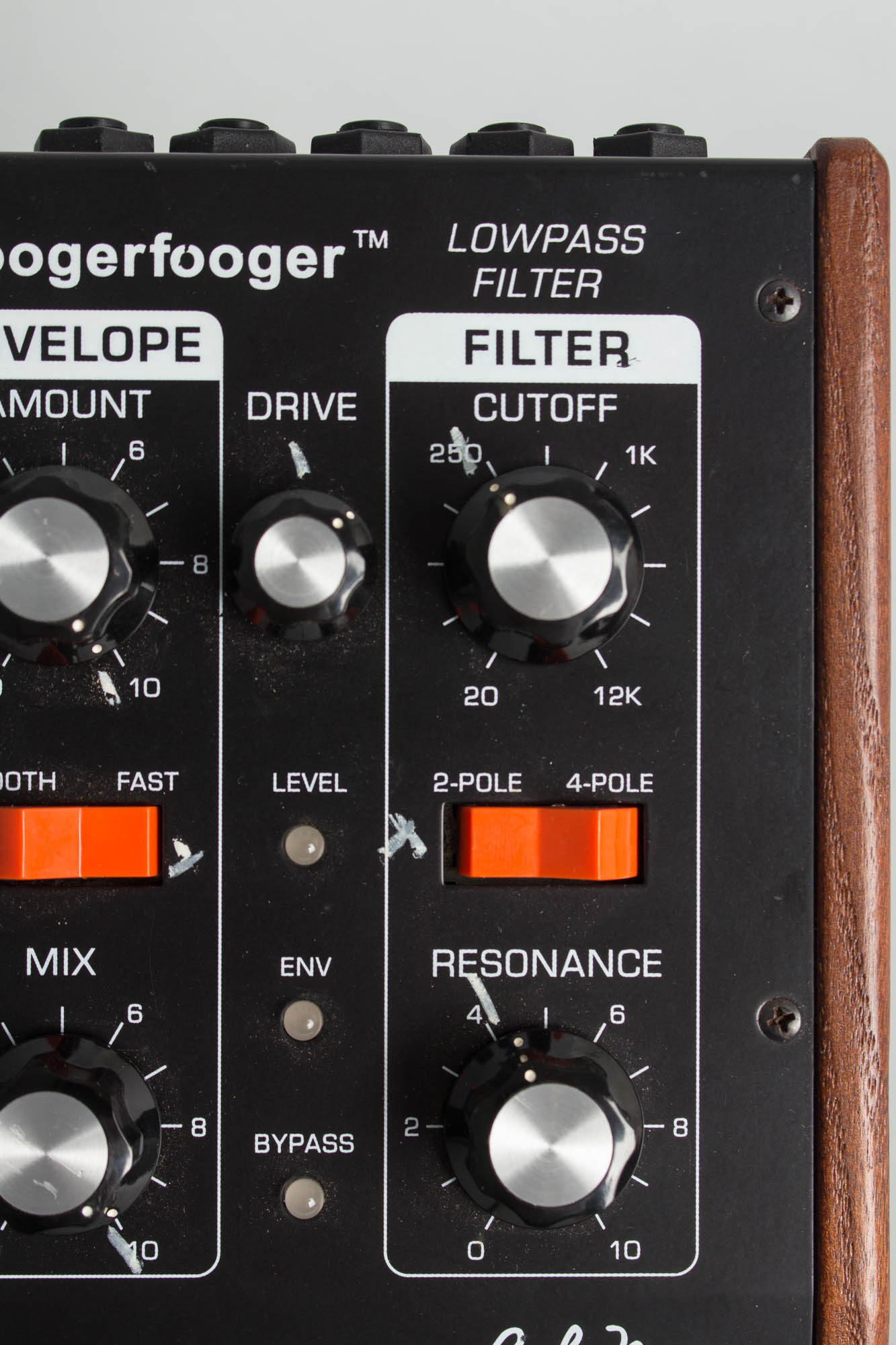 Moog Moogerfooger MF-101, Previously Owned by Steely Dan's Walter Becker. Low Pass Filter Effect (2000)
