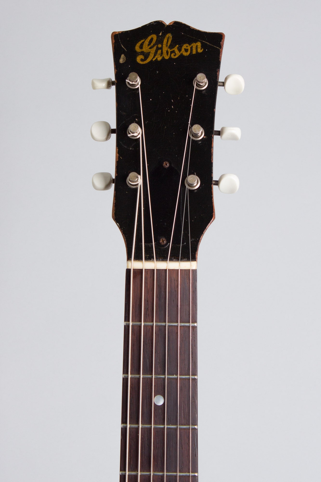 Gibson LG-2 Flat Top Acoustic Guitar (1946-7)
