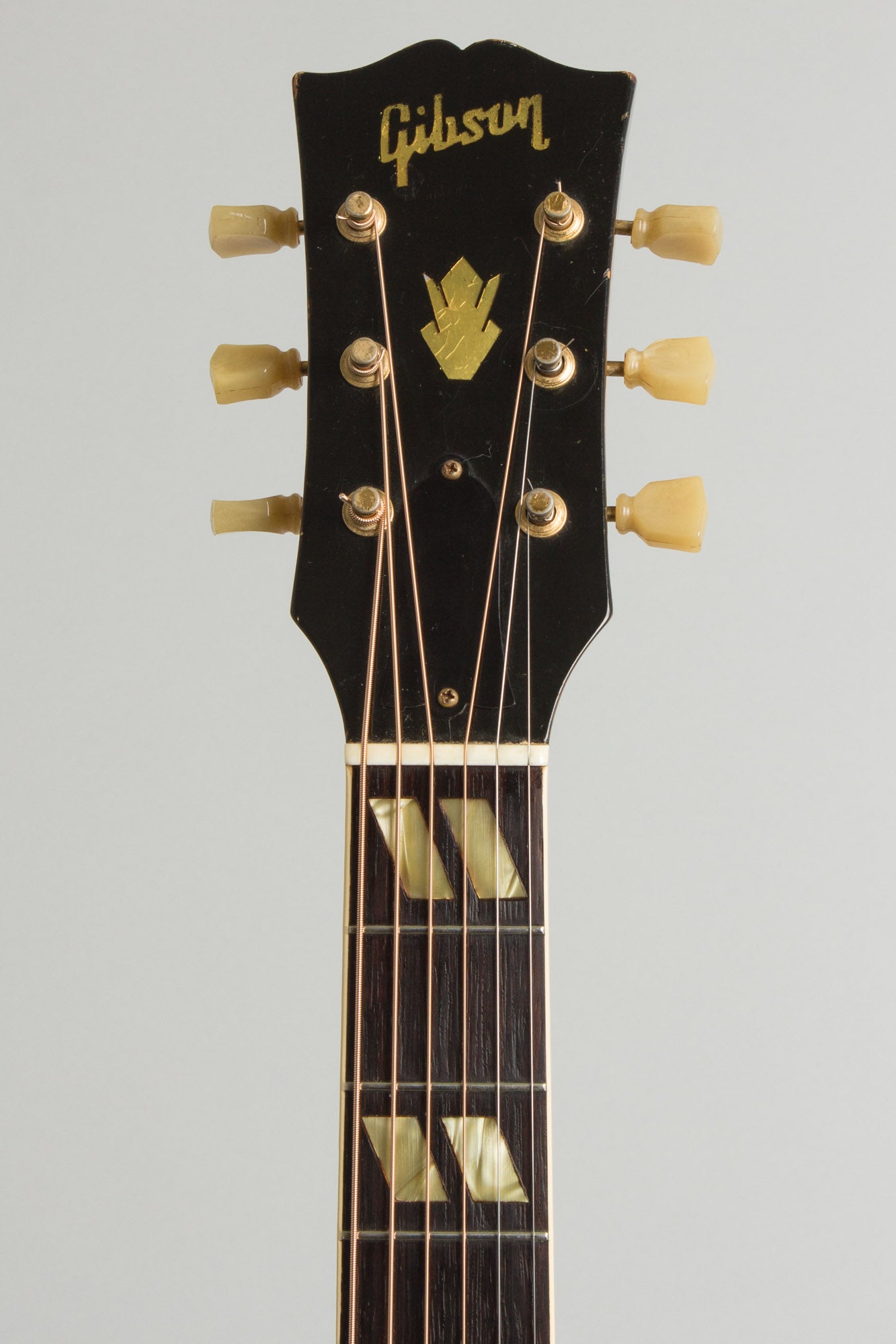 Gibson J-185 Flat Top Acoustic Guitar (1953)
