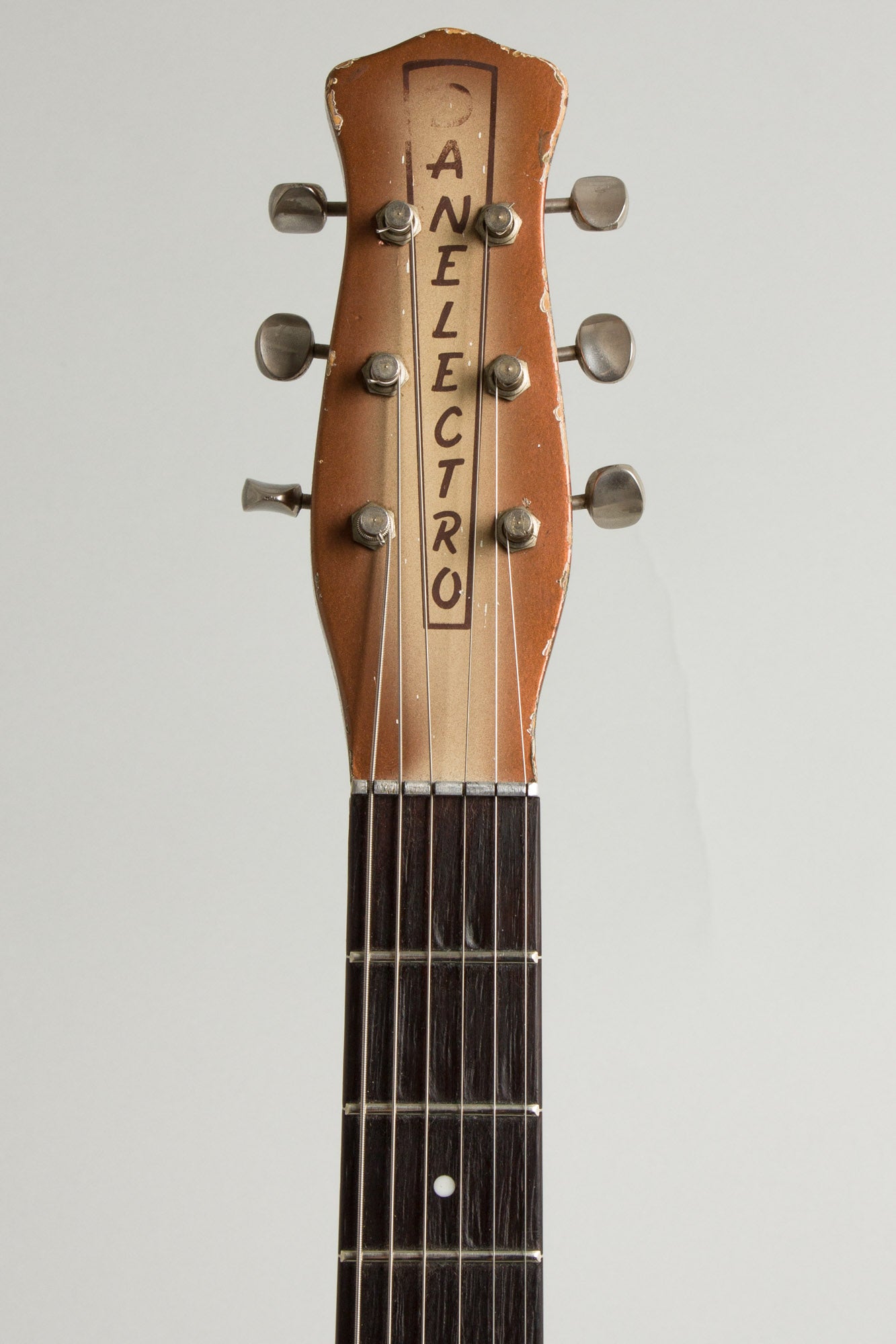 Danelectro Longhorn Guitarlin Model 4123 Semi-Hollow Body Electric Guitar (1960)