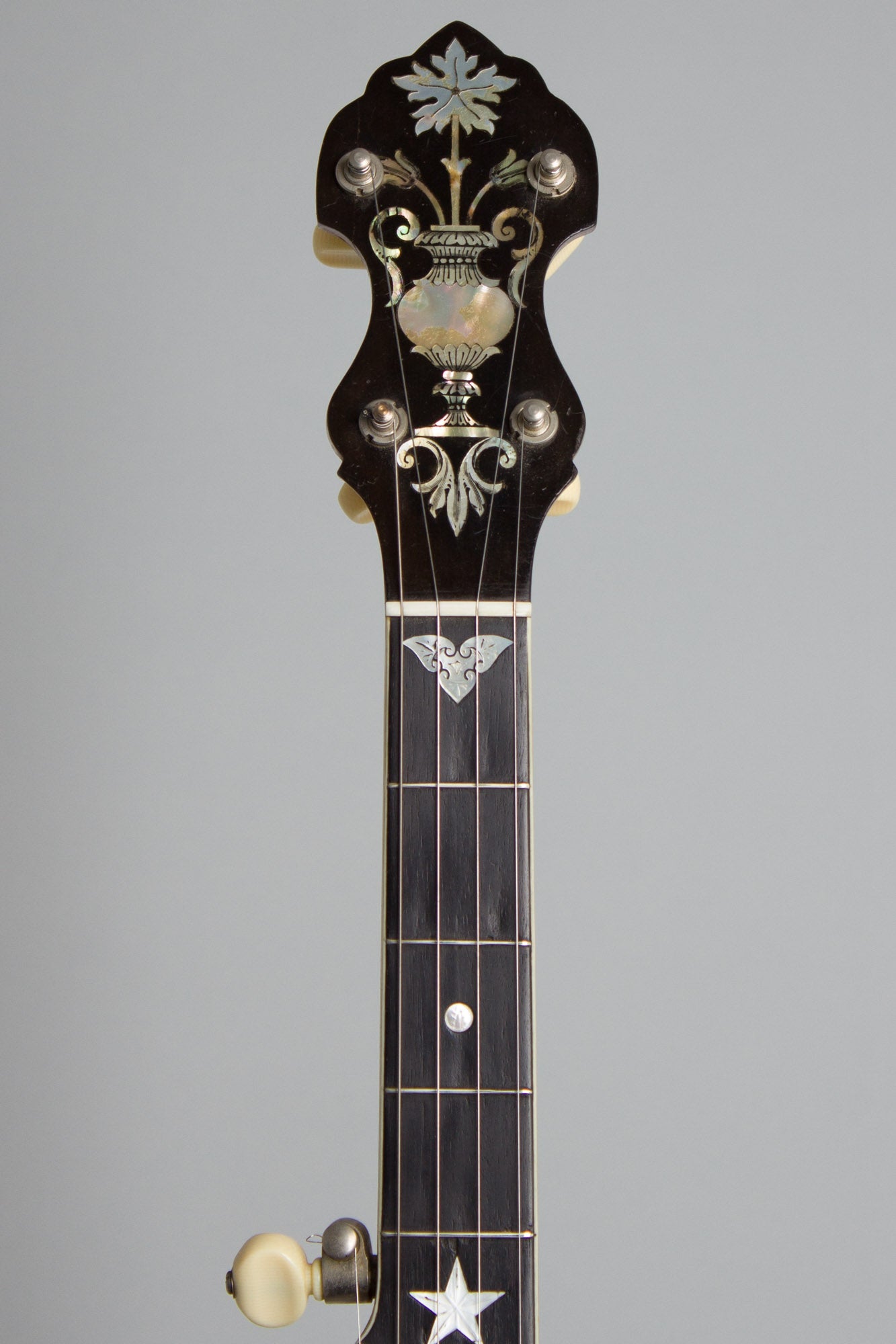 Vega Tu-Ba-Phone # 3 5 String Banjo (1910)