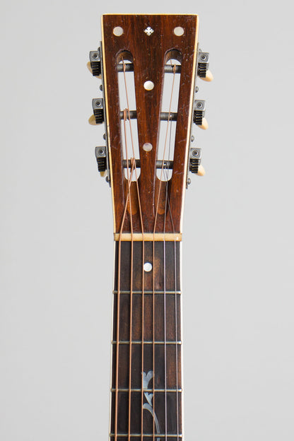 Soverign Concert size Flat Top Acoustic Guitar (1920s)