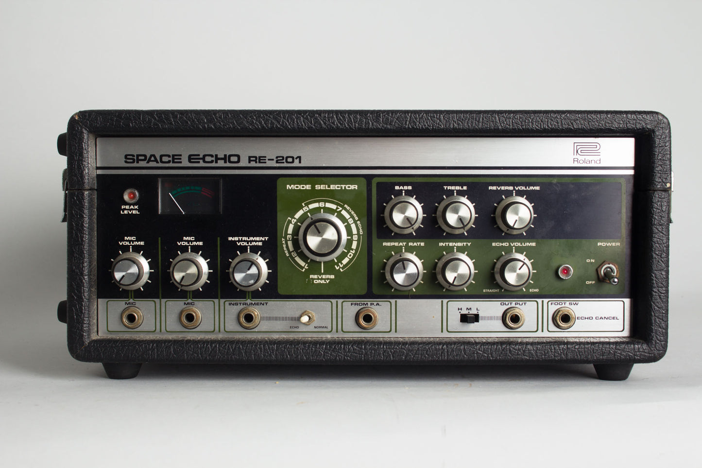 Roland Space Echo RE-201 Echo Effect (1983)