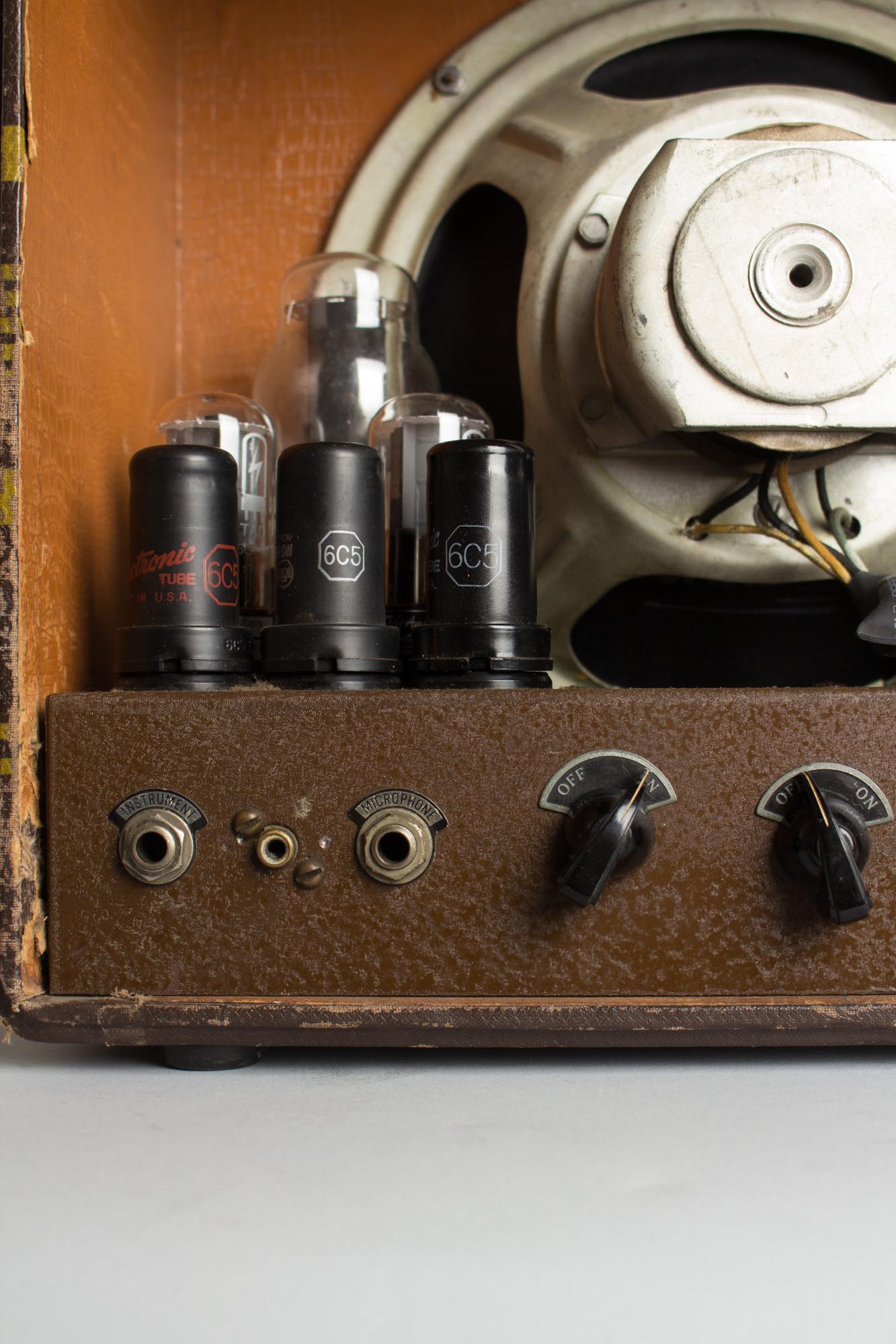 Gibson EH-100 Tube Amplifier (1938)