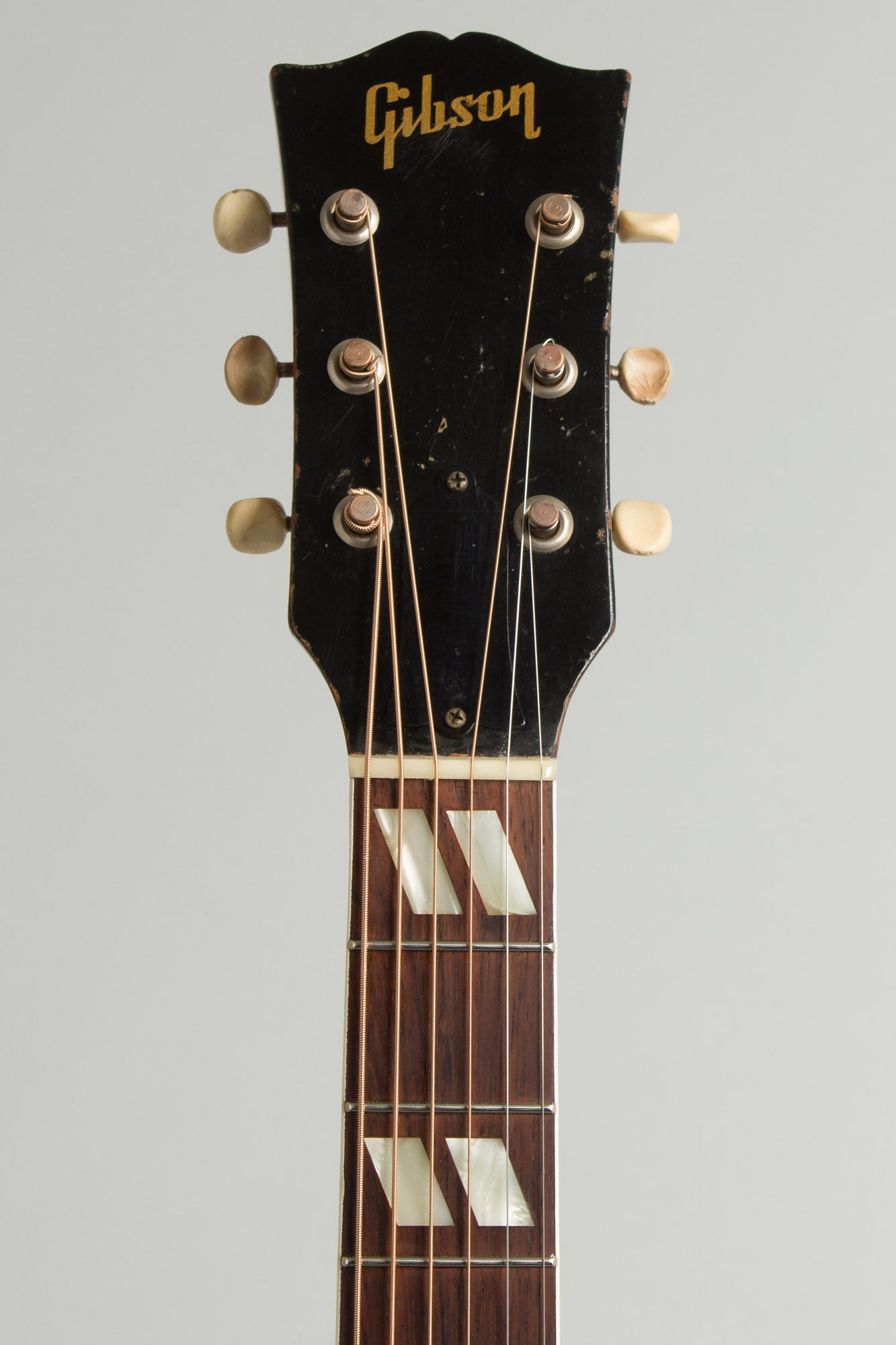 Gibson SJ Southern Jumbo Flat Top Acoustic Guitar (1948)